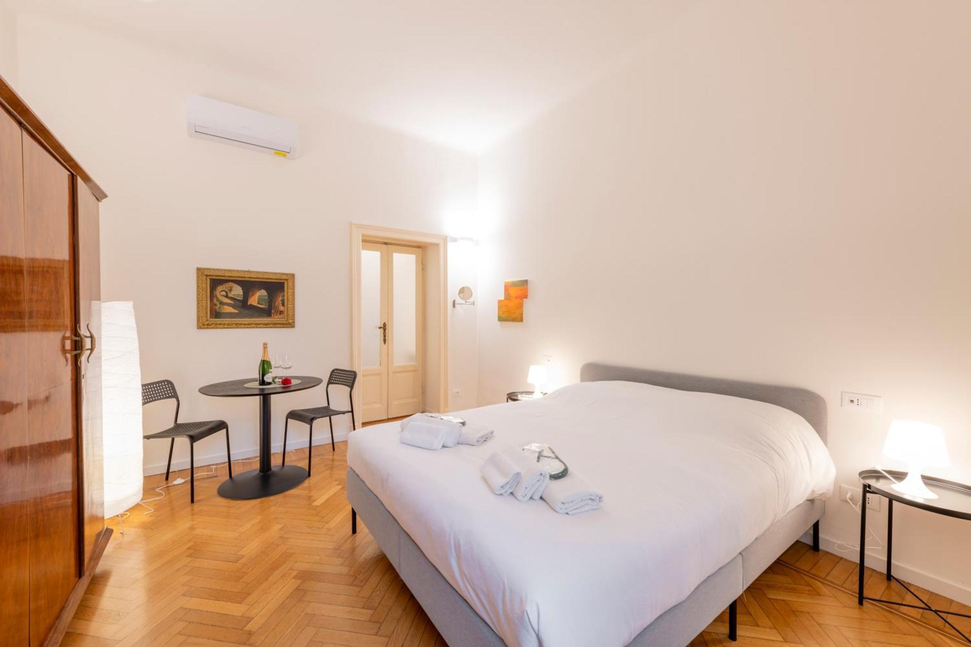 Appartement Ercole Ferrario 12 - Ampio E Luminoso