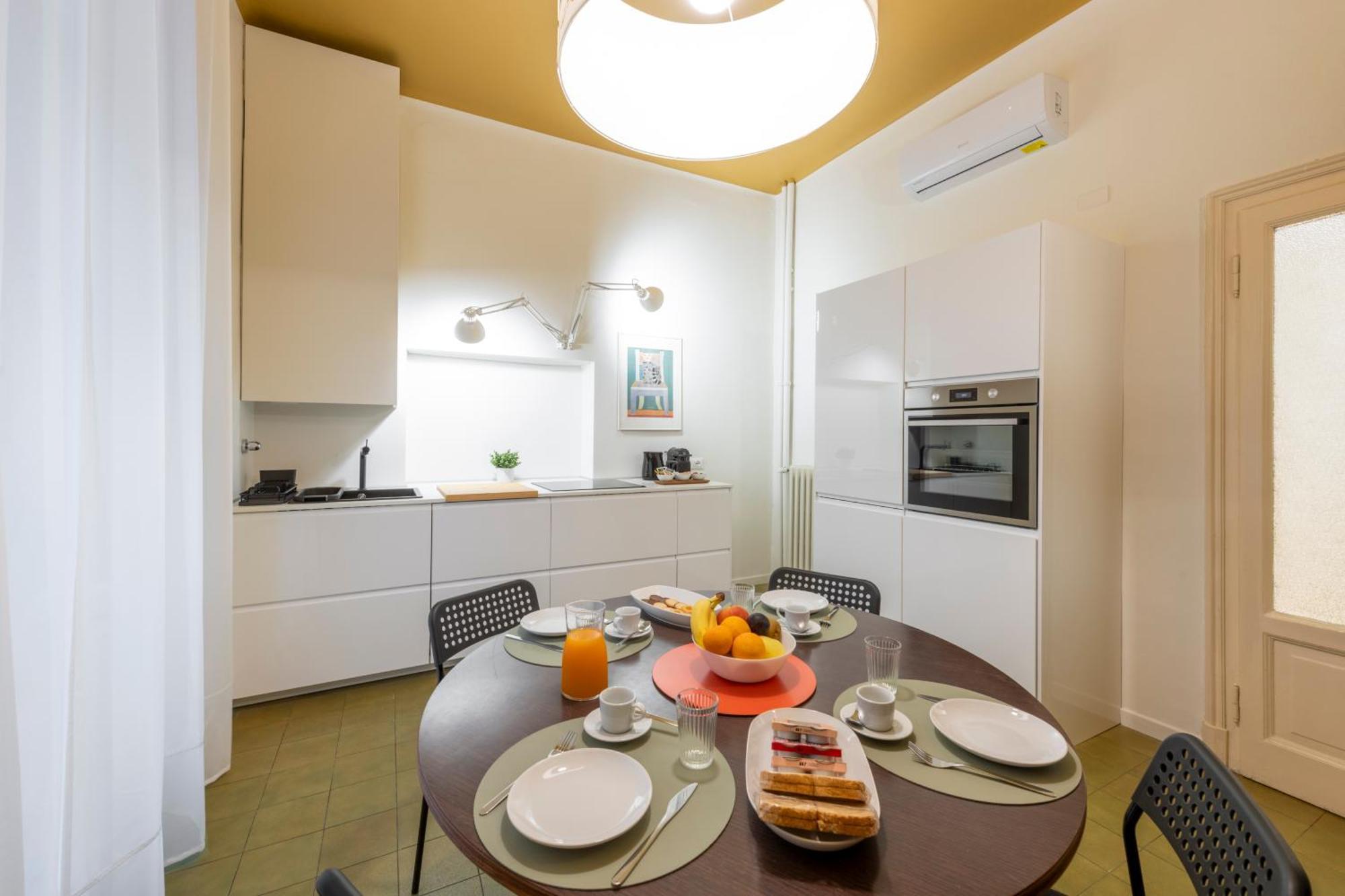 Appartement Ercole Ferrario 12 - Ampio E Luminoso
